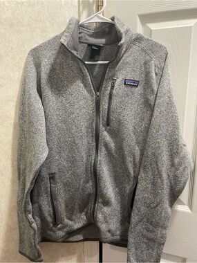 Patagonia Men’s Gray Full-Zip Fleece Jacket